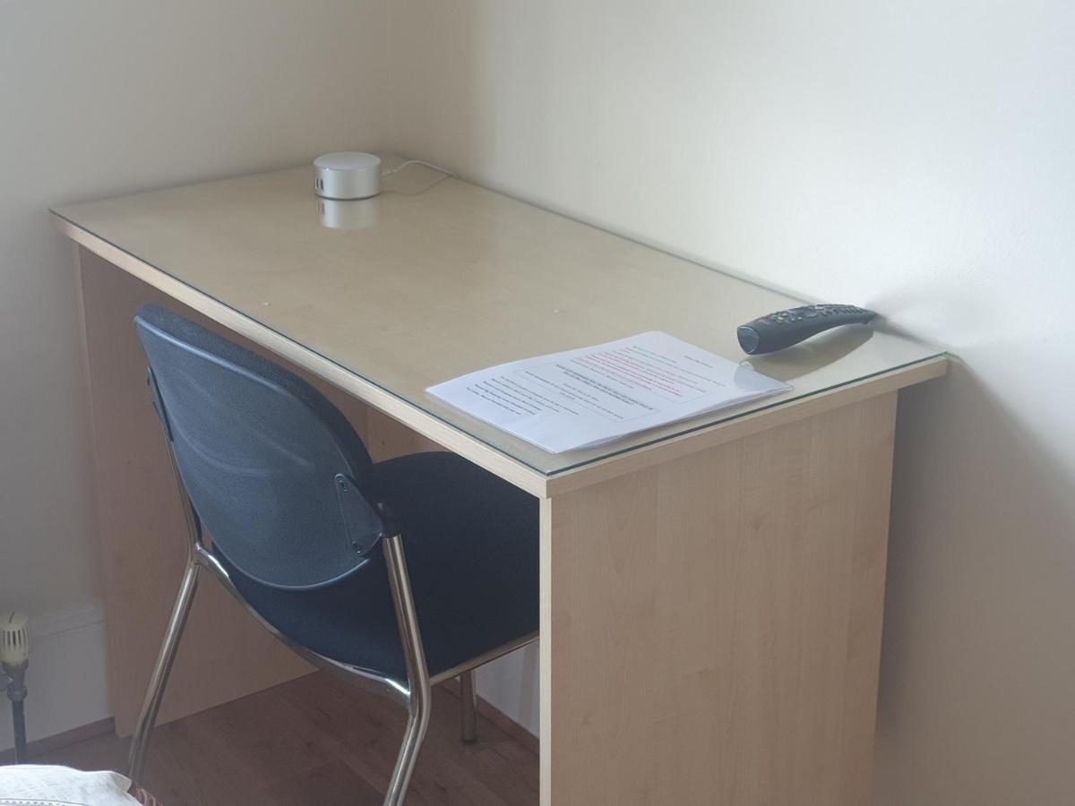 London Luxury Apartments 5 Min Walk From Ilford Station, With Free Parking Free Wifi 외부 사진